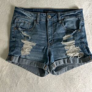 Aeropostale Shorts size 6